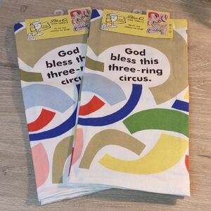 Blue Q Witty Dish Towel Three Ring Circus New With Tags Set Of 2